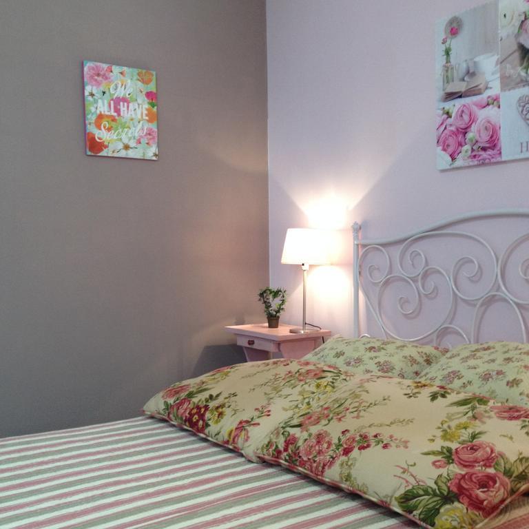 Le Logis De La Poupeliere Bed & Breakfast Vouhe  Ngoại thất bức ảnh